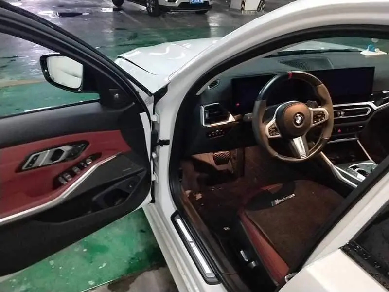 BMW 3 Series 2023 325Li M Sport Night Edition — 9