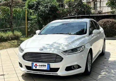 Mondeo 2013 2.0L GTDi200 Fashion Model