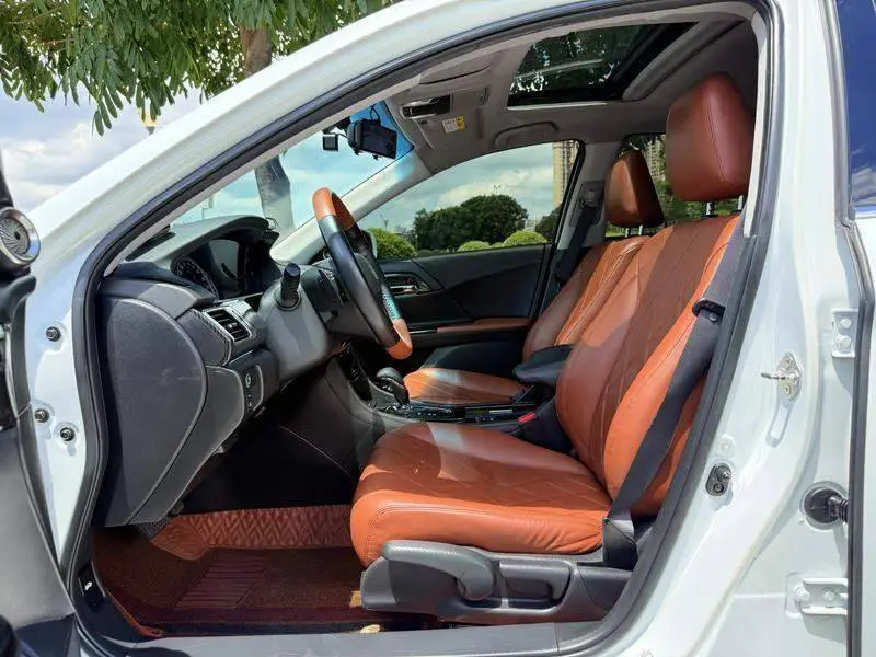 Accord 2016 2.4L Comfort Edition — 17