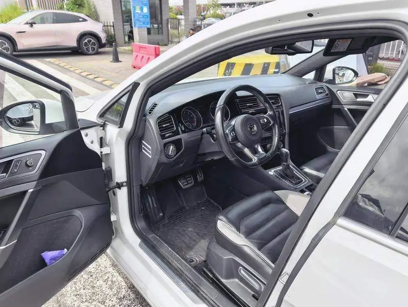 Golf 2016 1.4TSI Automatic R-Line — 7