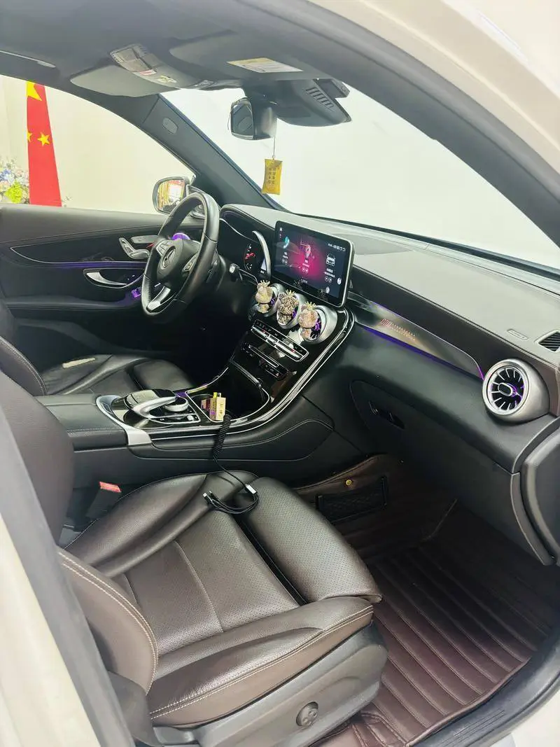 Mercedes-Benz GLC 2017 GLC 260 4MATIC Luxury — 10