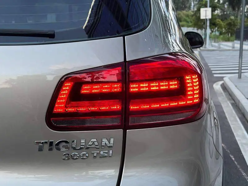 Tiguan 2016 300TSI Automatic 2WD Comfort Edition — 6