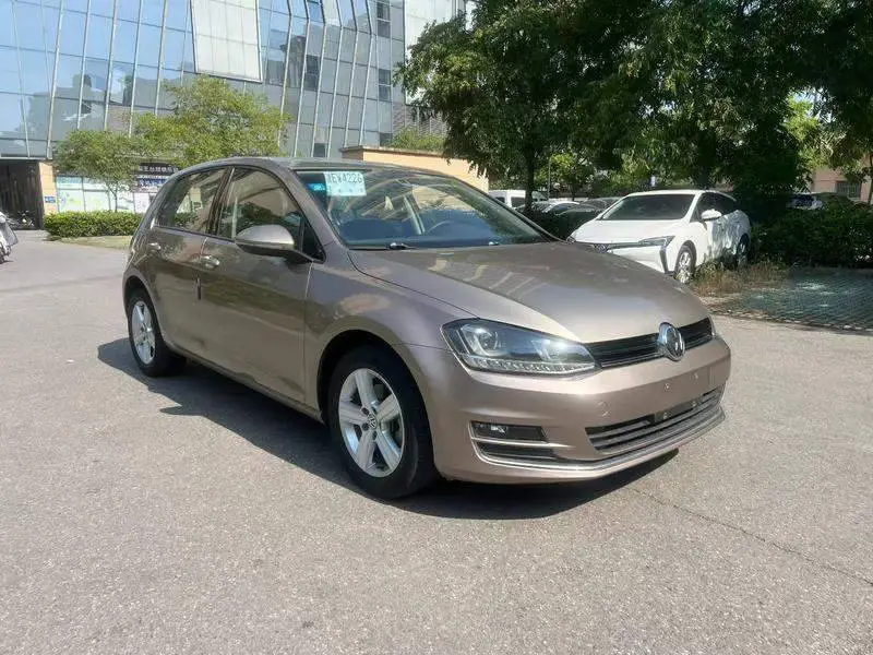 Golf 2016 1.6L Automatic Fashion Model — 3