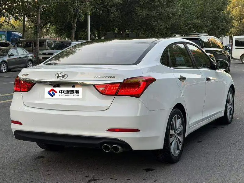 Name map 2014 1.8L Automatic Premium DLX — 6