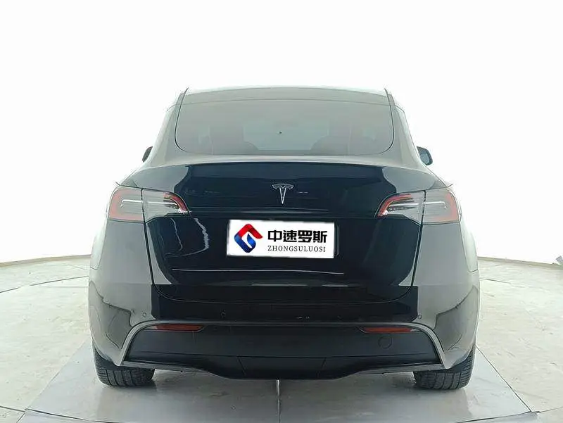 Model Y 2022 facelifted rear-wheel drive version — 6