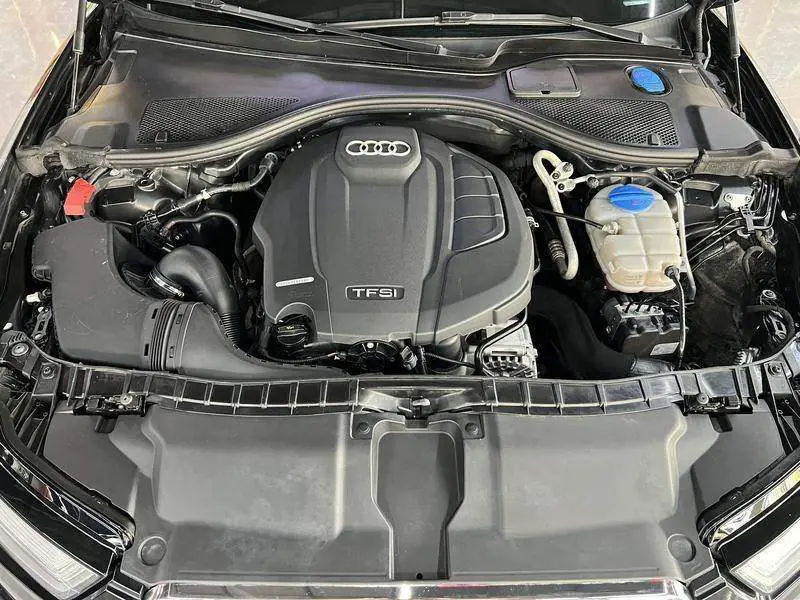 Audi A6L 2018 30th Anniversary Model 35 TFSI Fashion Model — 5