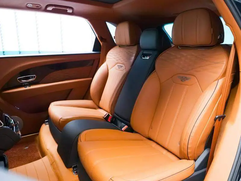 Bentayga 2025 4.0T V8 Long Wheelbase Art Edition — 19