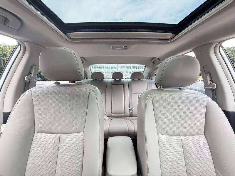 Sylphy 2016 1.6XL CVT Premium Edition — 8