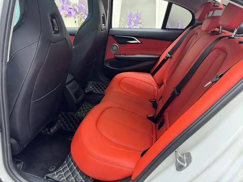 BMW 1 Series 2023 125i M Sport Night Edition — 17