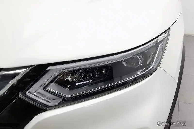 Qashqai 2019 2.0L CVT Deluxe Edition — 7