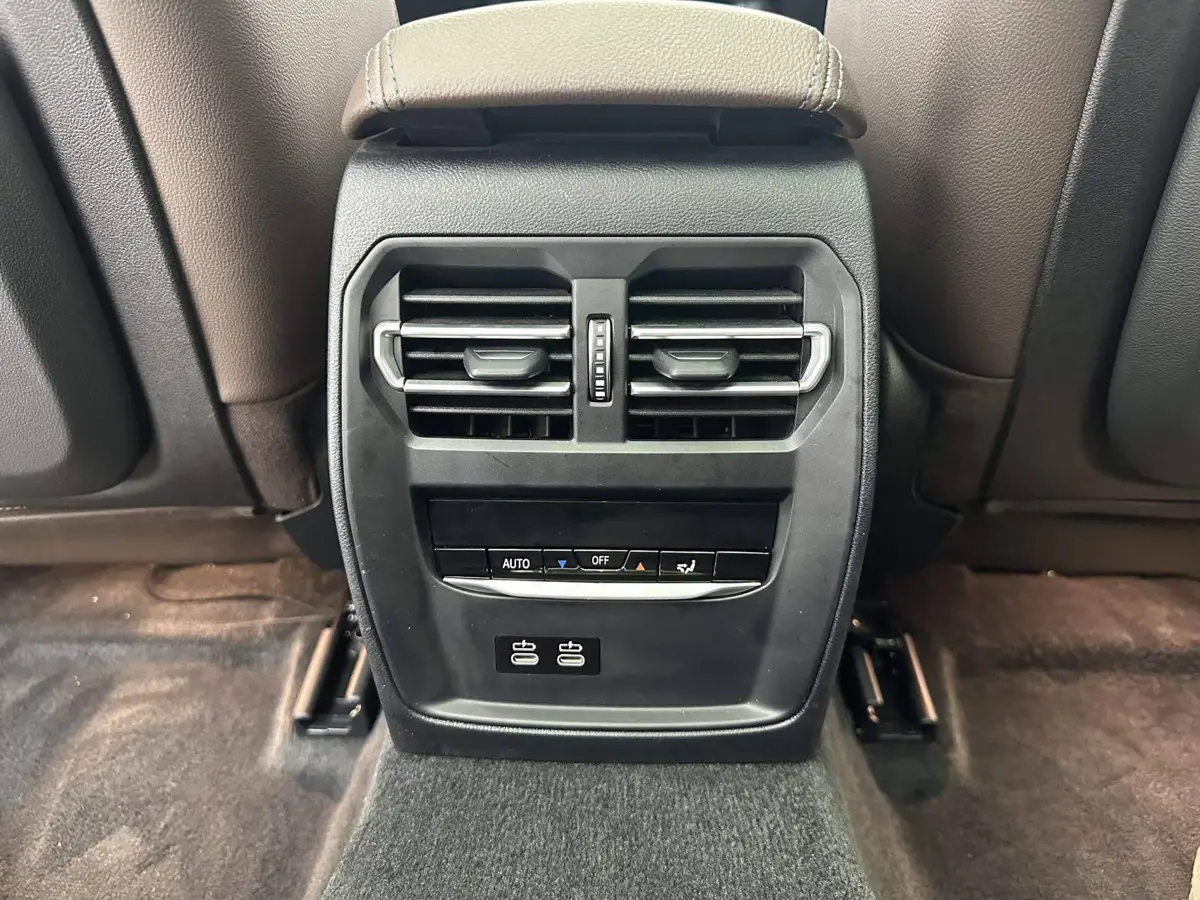 BMW 3 Series 2022 320Li M Sport Package — 10