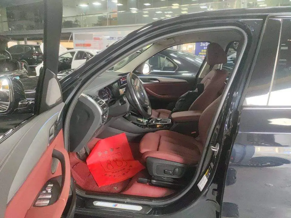 BMW iX3 2023 Pioneer — 5