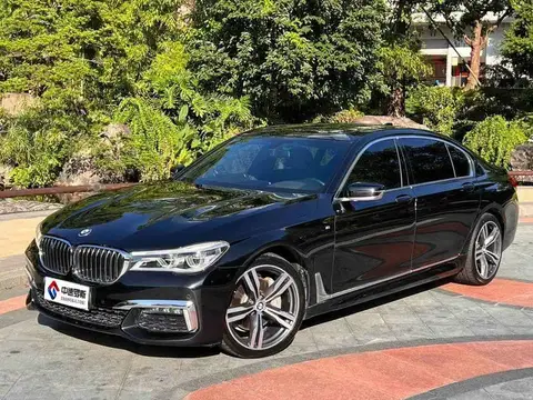 BMW 7 Series 2018 740Li Leading M Sport Package