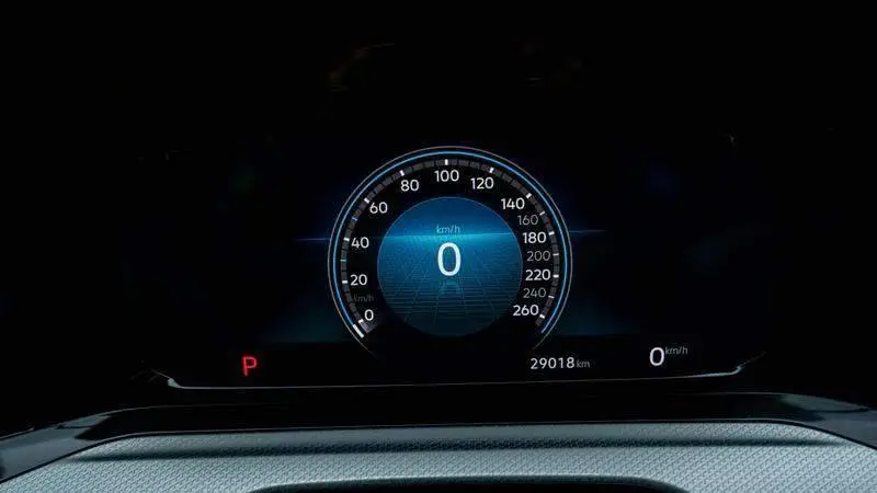 Golf 2023 280TSI DSG Pro — 16