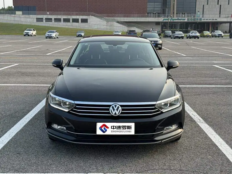 Magotan 2017 330TSI DSG Luxury — 2