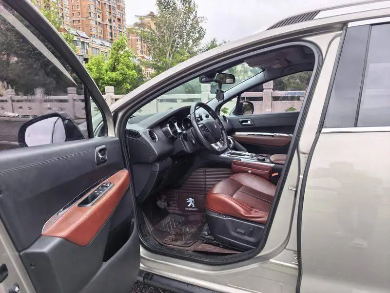 Peugeot 3008 2016 1.6THP Automatic Premium Edition — 15