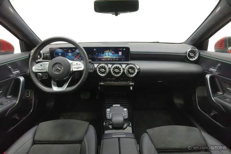 Mercedes-Benz A-Class 2020 A 200 L Sports Sedan Fashion Edition — 12