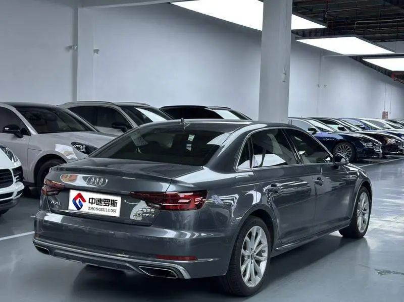 Audi A4L 2019 40 TFSI Fashion National VI — 6