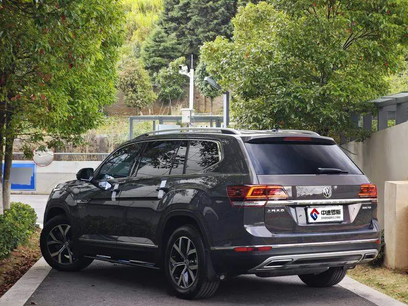 Touron 2020 380TSI 4WD Luxury Edition National V — 4