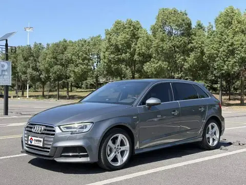Audi A3 2020 Sportback 35 TFSI Fashionable National V