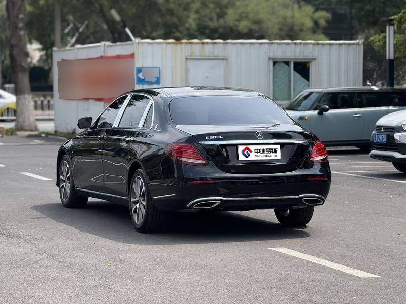 Mercedes-Benz E-Class 2019 E 260 L 4MATIC — 5