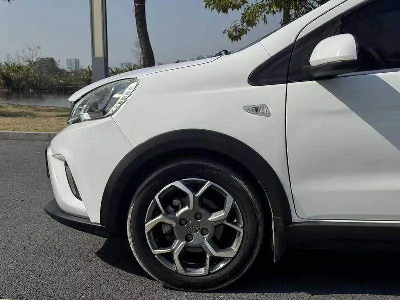 Vision X1 2017 1.3L Automatic Fun Edition — 10