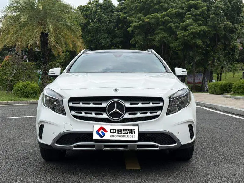 Mercedes-Benz GLA 2019 GLA 200 Dynamic — 2