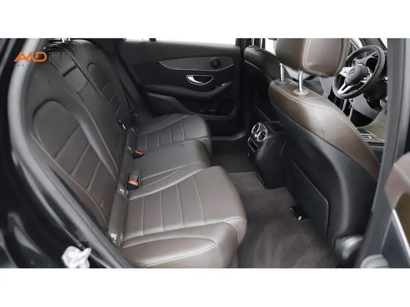 Mercedes-Benz GLC 2020 GLC 260 L 4MATIC Luxury — 5
