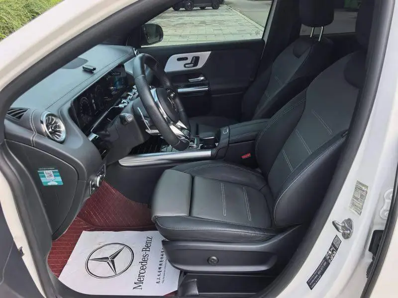 Mercedes-Benz GLA AMG 2021 AMG GLA 35 4MATIC — 14