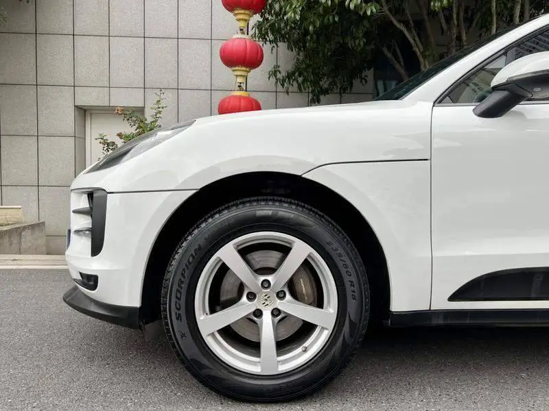 Macan 2020 Macan 2.0T — 12