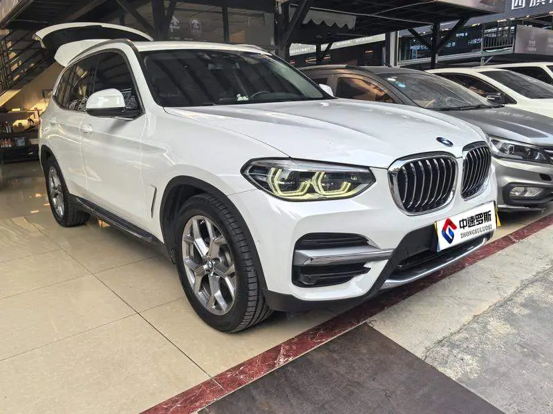 BMW X3 2020 xDrive28i Luxury Package — 3