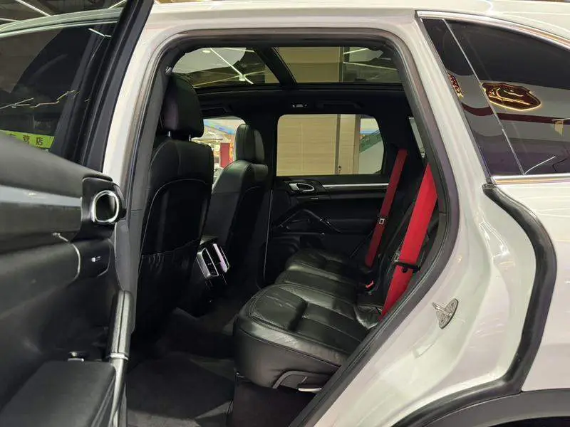 Cayenne 2015 Cayenne 3.0T — 15