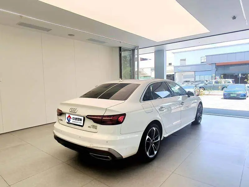 Audi A4L 2020 40 TFSI Stylish and Dynamic — 5