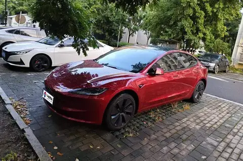 Model 3 2025 facelifted rear-wheel drive version