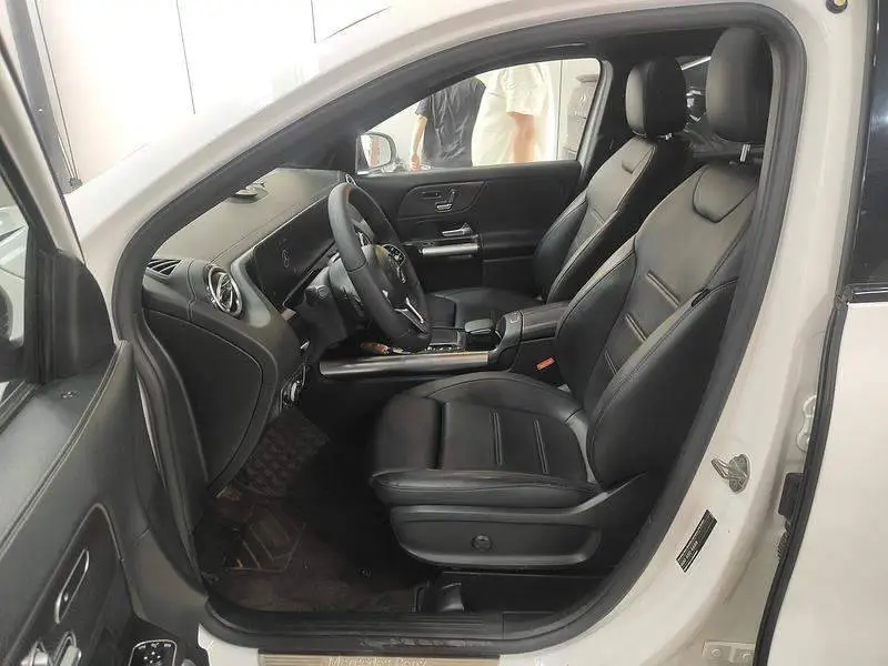 Mercedes-Benz GLA 2020 GLA 200 4MATIC — 10