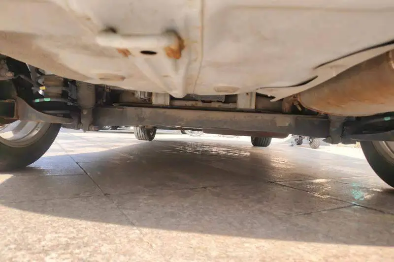 Freddy 2011 1.6L AT Premium — 5