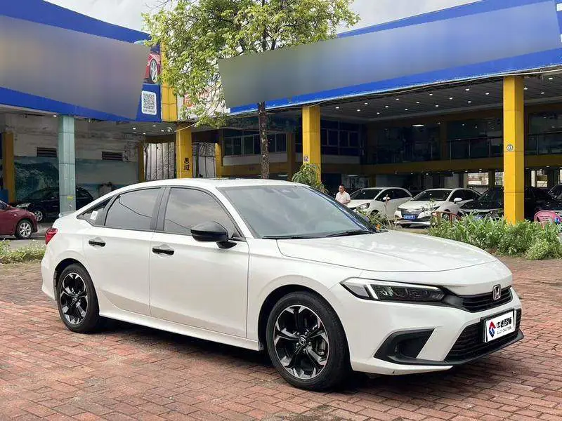 Civic 2022 240TURBO CVT Fuel Edition — 3