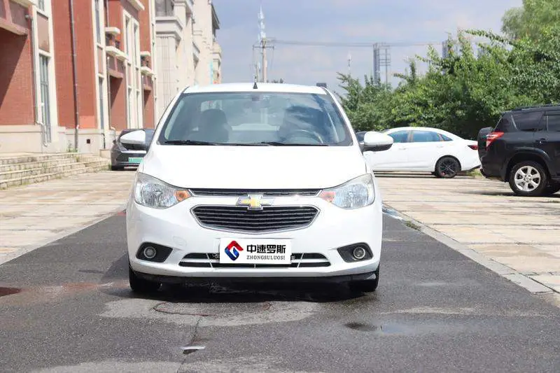 Sail 2015 Sail 3 1.3L Manual Ideal Edition — 2