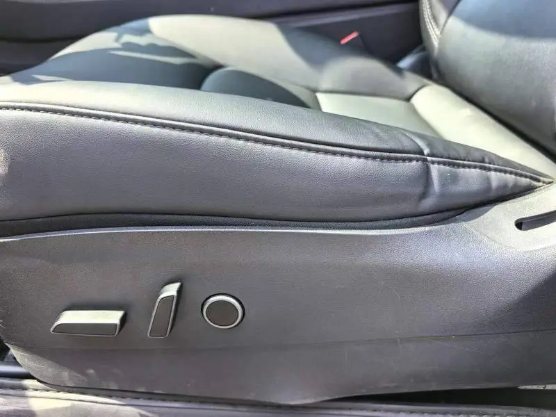Model Y 2022 facelifted rear-wheel drive version — 8