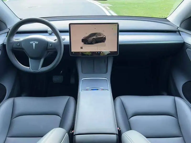 Model Y 2023 rear-wheel drive version — 16