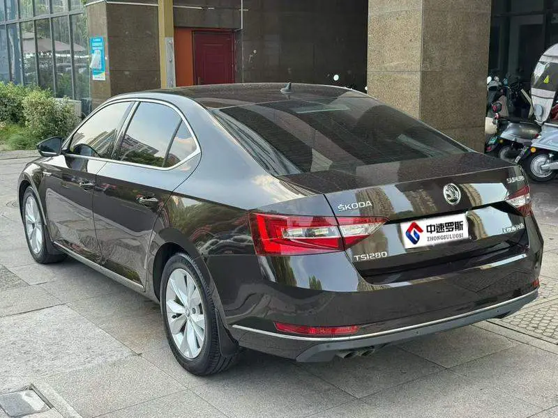 Speed 2016 TSI280 DSG Intelligent Edition — 4