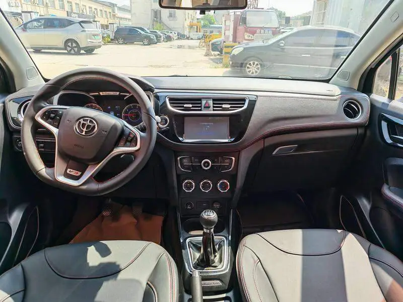 Zhonghua V3 2016 1.5L Manual Intelligent Model — 8