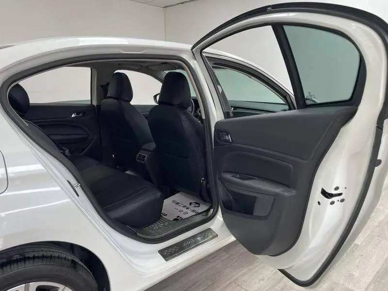 Peugeot 408 2018 350THP Automatic Luxury Edition — 17