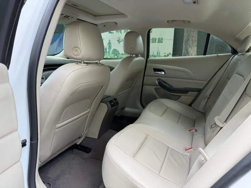 Malibu 2013 2.0L Automatic Luxury Edition — 9