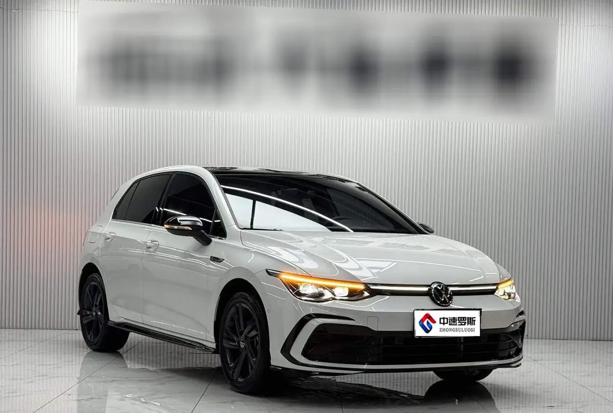 Golf 2023 facelift 280TSI DSG R-Line Lite — 3