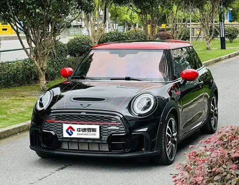 JCW
