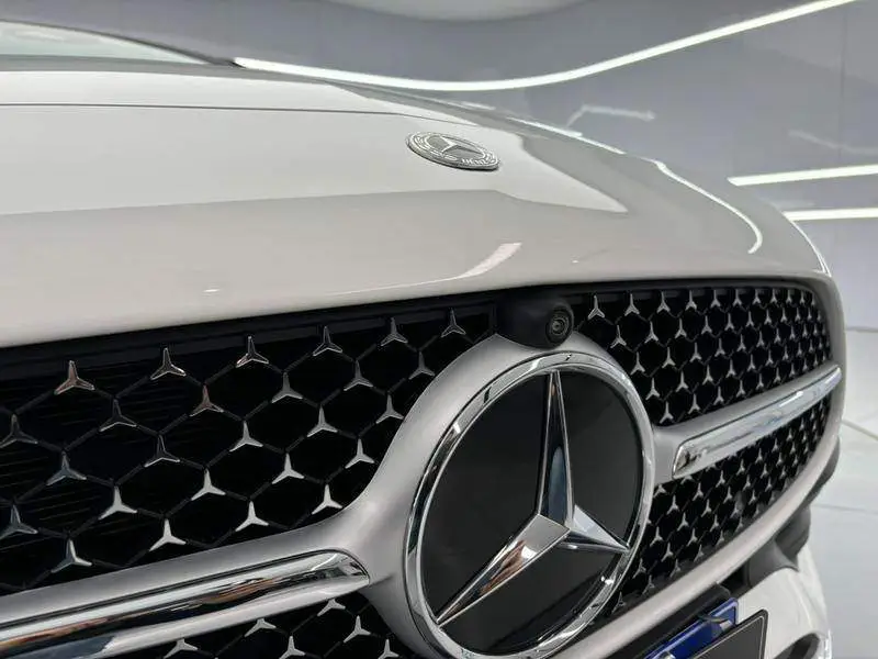 Mercedes-Benz C-Class 2025 C 260 L Sport Edition — 12