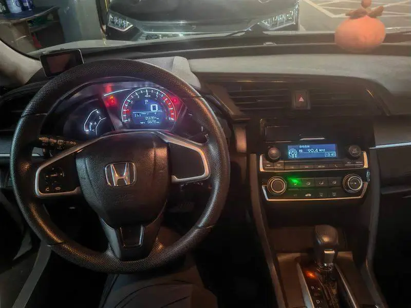 Civic 2016 180TURBO CVT Comfort Edition — 5
