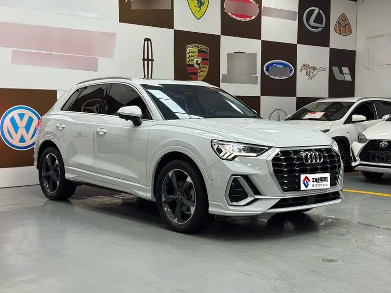 Audi Q3 2022 35 TFSI Stylish and Dynamic — 3