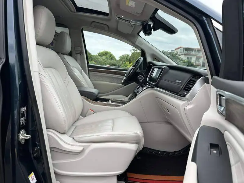 Trumpchi M8 2018 320T Premium Edition — 18